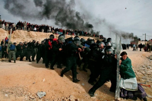Lone-Jewish-Woman-2007