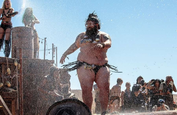 Танцы на Wasteland Weekend